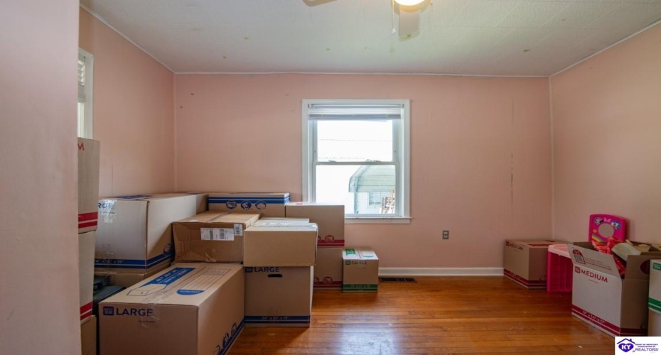 Smith Ridge Road, Campbellsville, Kentucky 42718, ,2 BathroomsBathrooms,For Sale,Smith Ridge Road,HK24002921