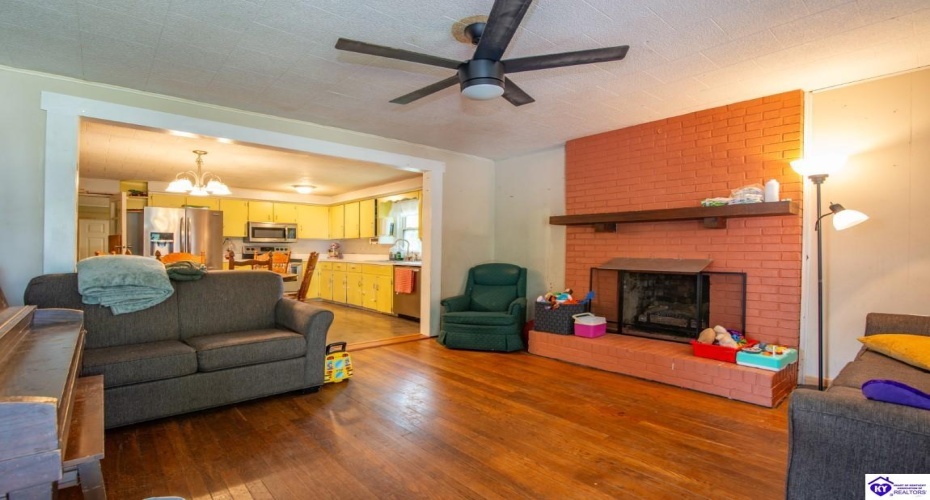 Smith Ridge Road, Campbellsville, Kentucky 42718, ,2 BathroomsBathrooms,For Sale,Smith Ridge Road,HK24002921