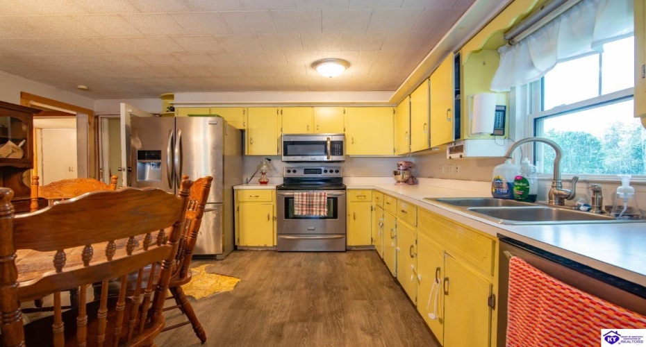 Smith Ridge Road, Campbellsville, Kentucky 42718, ,2 BathroomsBathrooms,For Sale,Smith Ridge Road,HK24002921