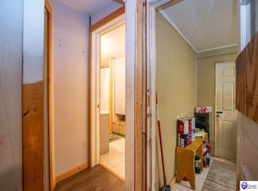 Smith Ridge Road, Campbellsville, Kentucky 42718, ,2 BathroomsBathrooms,For Sale,Smith Ridge Road,HK24002921