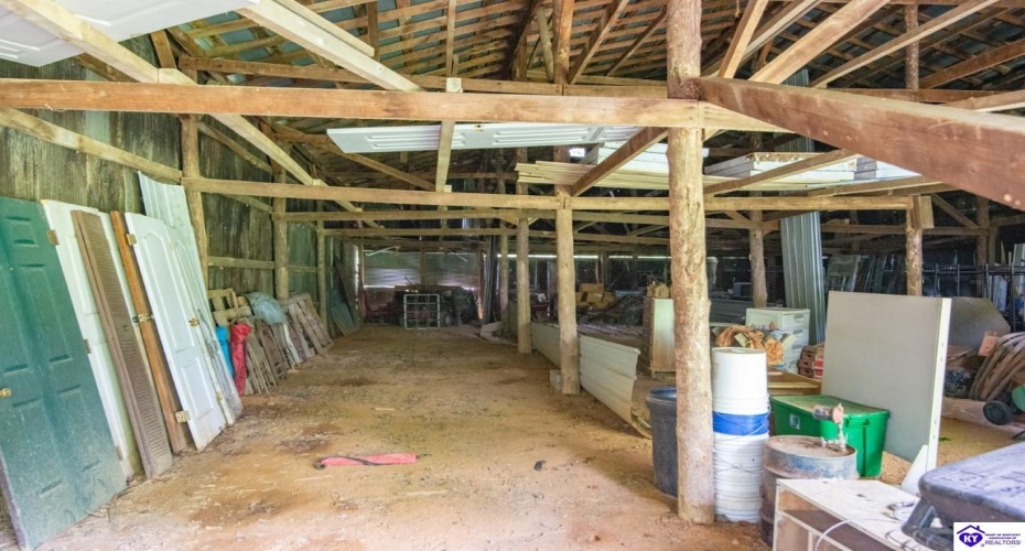 Smith Ridge Road, Campbellsville, Kentucky 42718, ,2 BathroomsBathrooms,For Sale,Smith Ridge Road,HK24002921