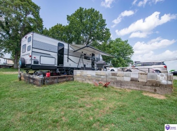 Smith Ridge Road, Campbellsville, Kentucky 42718, ,2 BathroomsBathrooms,For Sale,Smith Ridge Road,HK24002921