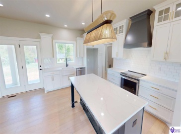 Reelfoot Drive, Elizabethtown, Kentucky 42701, ,2 BathroomsBathrooms,For Sale,Reelfoot Drive,HK24002944