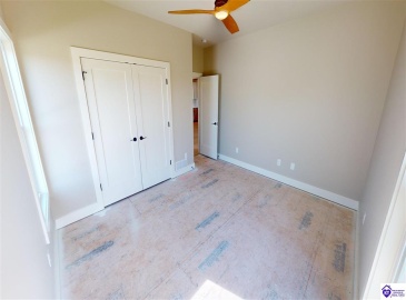 Reelfoot Drive, Elizabethtown, Kentucky 42701, ,2 BathroomsBathrooms,For Sale,Reelfoot Drive,HK24002944