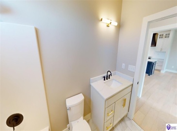 Reelfoot Drive, Elizabethtown, Kentucky 42701, ,2 BathroomsBathrooms,For Sale,Reelfoot Drive,HK24002944