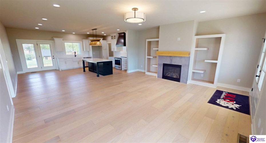 Reelfoot Drive, Elizabethtown, Kentucky 42701, ,2 BathroomsBathrooms,For Sale,Reelfoot Drive,HK24002944