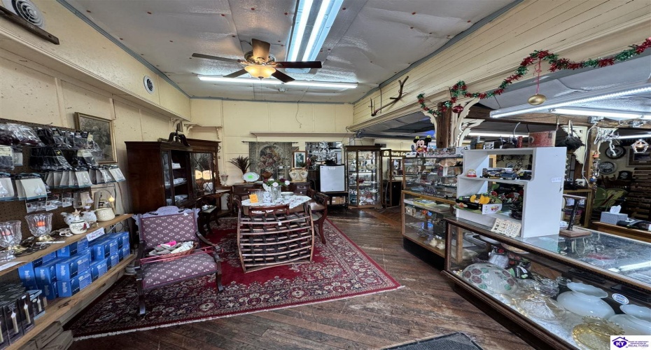 Railroad Avenue, Glendale, Kentucky 42740, ,For Sale,Railroad Avenue,HK24000364