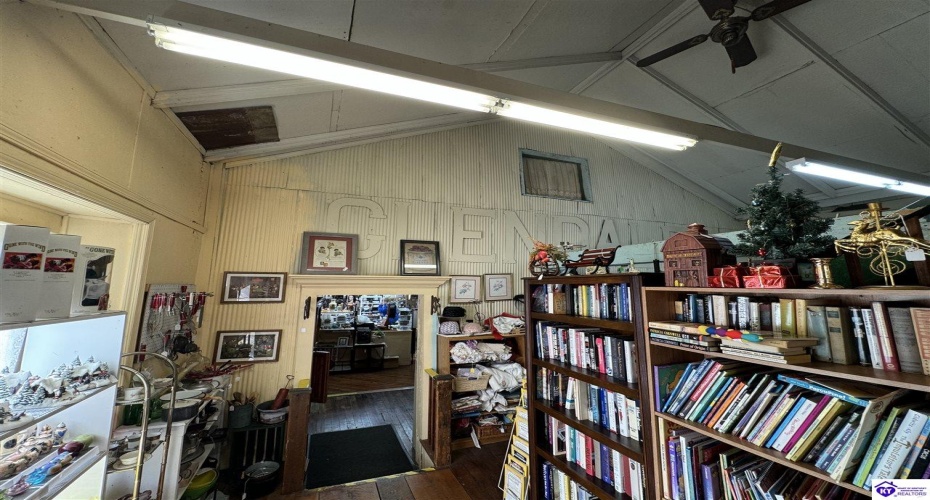 Railroad Avenue, Glendale, Kentucky 42740, ,For Sale,Railroad Avenue,HK24000364