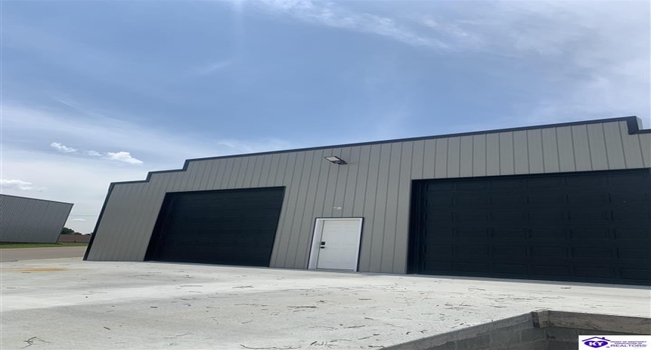 Cherry Street, Horse Cave, Kentucky 42749, ,For Sale,Cherry Street,HK24002947