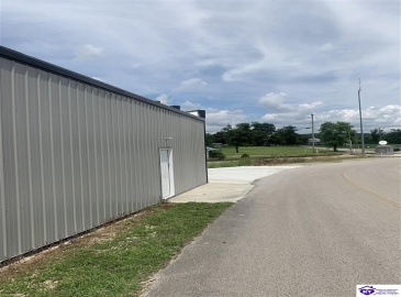 Cherry Street, Horse Cave, Kentucky 42749, ,For Sale,Cherry Street,HK24002947