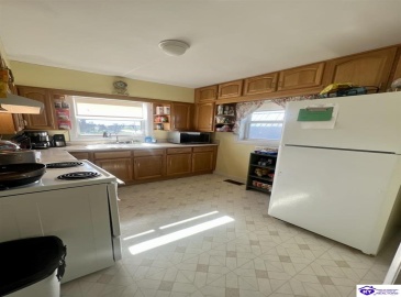 Leitchfield Road, Cecilia, Kentucky 42724, ,For Sale,Leitchfield Road,HK24002967