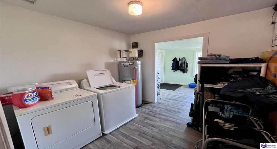 Leitchfield Road, Cecilia, Kentucky 42724, ,For Sale,Leitchfield Road,HK24002967