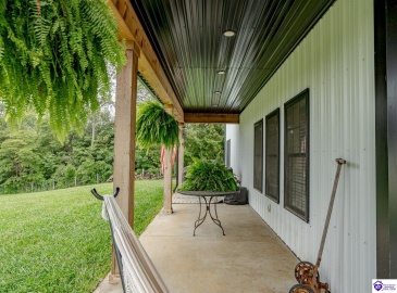 Haysville Road, Brandenburg, Kentucky 40108, ,3 BathroomsBathrooms,For Sale,Haysville Road,HK24002958