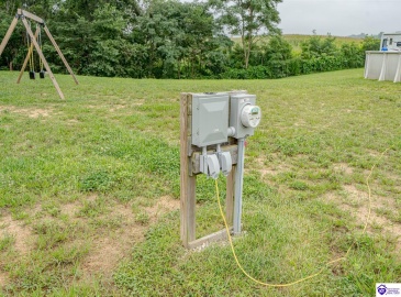 Haysville Road, Brandenburg, Kentucky 40108, ,3 BathroomsBathrooms,For Sale,Haysville Road,HK24002958