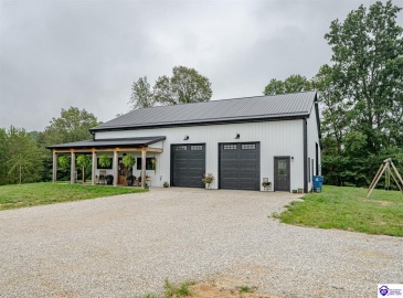 Haysville Road, Brandenburg, Kentucky 40108, ,3 BathroomsBathrooms,For Sale,Haysville Road,HK24002958