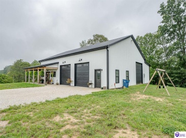 Haysville Road, Brandenburg, Kentucky 40108, ,3 BathroomsBathrooms,For Sale,Haysville Road,HK24002958