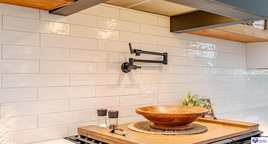 Haysville Road, Brandenburg, Kentucky 40108, ,3 BathroomsBathrooms,For Sale,Haysville Road,HK24002958