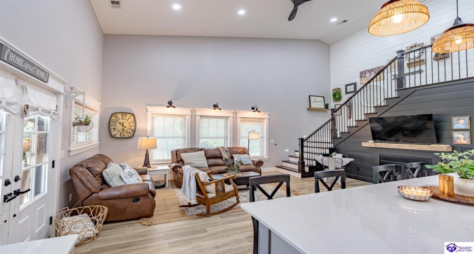 Haysville Road, Brandenburg, Kentucky 40108, ,3 BathroomsBathrooms,For Sale,Haysville Road,HK24002958