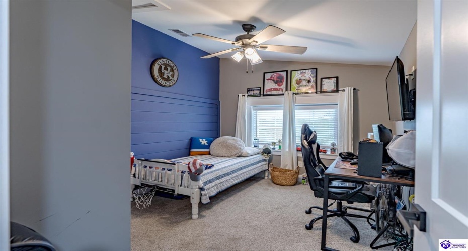 Haysville Road, Brandenburg, Kentucky 40108, ,3 BathroomsBathrooms,For Sale,Haysville Road,HK24002958