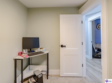 Haysville Road, Brandenburg, Kentucky 40108, ,3 BathroomsBathrooms,For Sale,Haysville Road,HK24002958