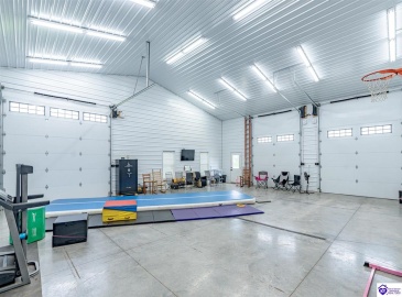 Haysville Road, Brandenburg, Kentucky 40108, ,3 BathroomsBathrooms,For Sale,Haysville Road,HK24002958