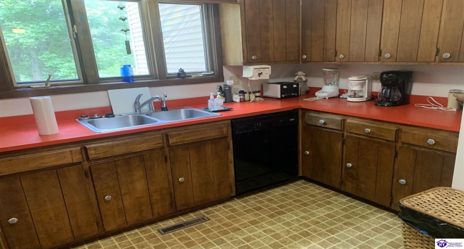 Morning Glory Road, Brandenburg, Kentucky 40108, ,3 BathroomsBathrooms,For Sale,Morning Glory Road,HK24002959