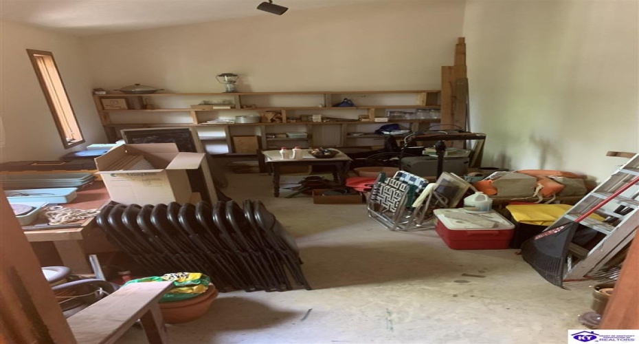 Morning Glory Road, Brandenburg, Kentucky 40108, ,3 BathroomsBathrooms,For Sale,Morning Glory Road,HK24002959