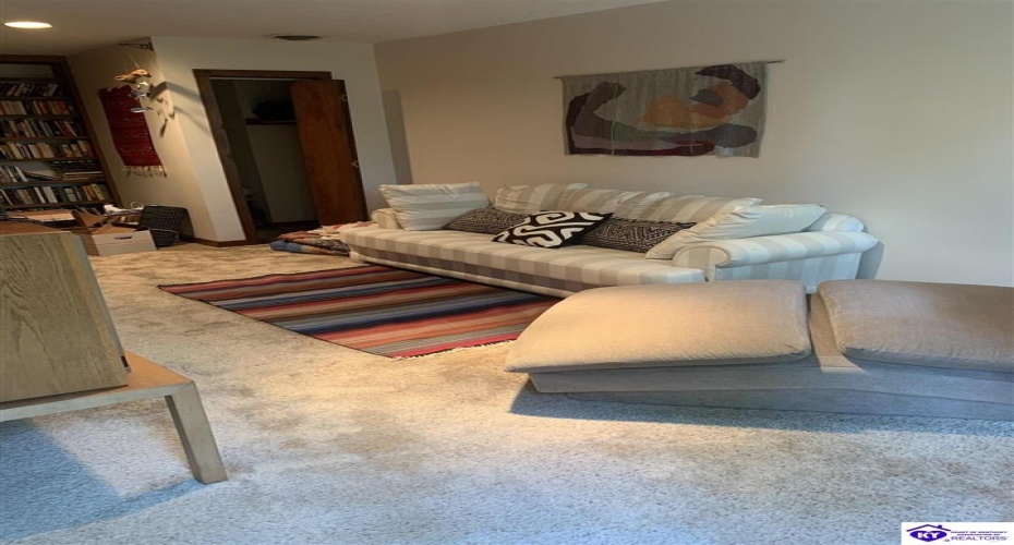 Morning Glory Road, Brandenburg, Kentucky 40108, ,3 BathroomsBathrooms,For Sale,Morning Glory Road,HK24002959