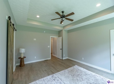 Yorkshire Drive, Elizabethtown, Kentucky 42701, ,2 BathroomsBathrooms,For Sale,Yorkshire Drive,HK24002961