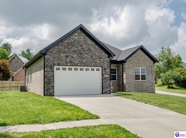 Yorkshire Drive, Elizabethtown, Kentucky 42701, ,2 BathroomsBathrooms,For Sale,Yorkshire Drive,HK24002961