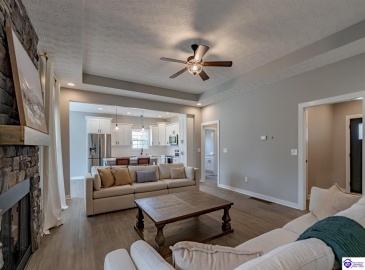 Yorkshire Drive, Elizabethtown, Kentucky 42701, ,2 BathroomsBathrooms,For Sale,Yorkshire Drive,HK24002961