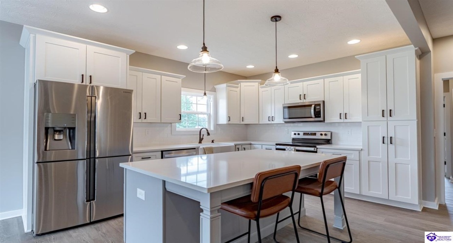 Yorkshire Drive, Elizabethtown, Kentucky 42701, ,2 BathroomsBathrooms,For Sale,Yorkshire Drive,HK24002961