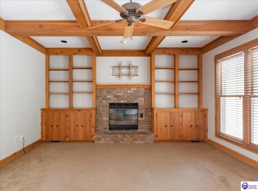 Allanwood Road, Louisville, Kentucky 40214, ,4 BathroomsBathrooms,For Sale,Allanwood Road,HK24002964