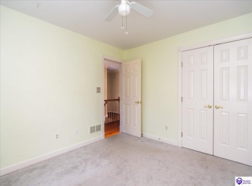 Allanwood Road, Louisville, Kentucky 40214, ,4 BathroomsBathrooms,For Sale,Allanwood Road,HK24002964