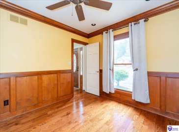 Allanwood Road, Louisville, Kentucky 40214, ,4 BathroomsBathrooms,For Sale,Allanwood Road,HK24002964