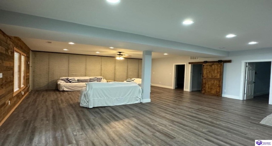 Biff Lane, Falls Of Rough, Kentucky 40119, ,2 BathroomsBathrooms,For Sale,Biff Lane,HK24002966