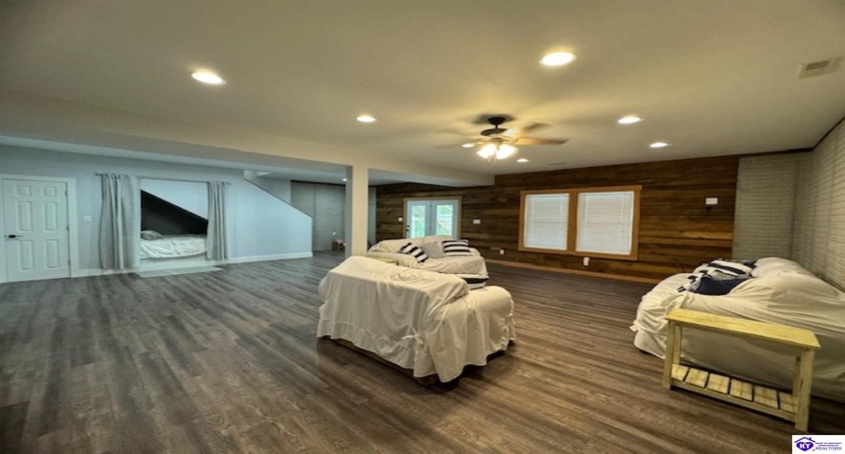 Biff Lane, Falls Of Rough, Kentucky 40119, ,2 BathroomsBathrooms,For Sale,Biff Lane,HK24002966