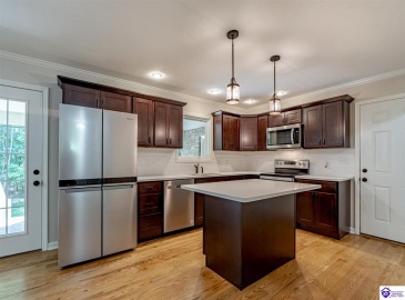 Doe Valley Parkway East, Brandenburg, Kentucky 40108, ,3 BathroomsBathrooms,For Sale,Doe Valley Parkway East,HK24002968