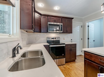 Doe Valley Parkway East, Brandenburg, Kentucky 40108, ,3 BathroomsBathrooms,For Sale,Doe Valley Parkway East,HK24002968