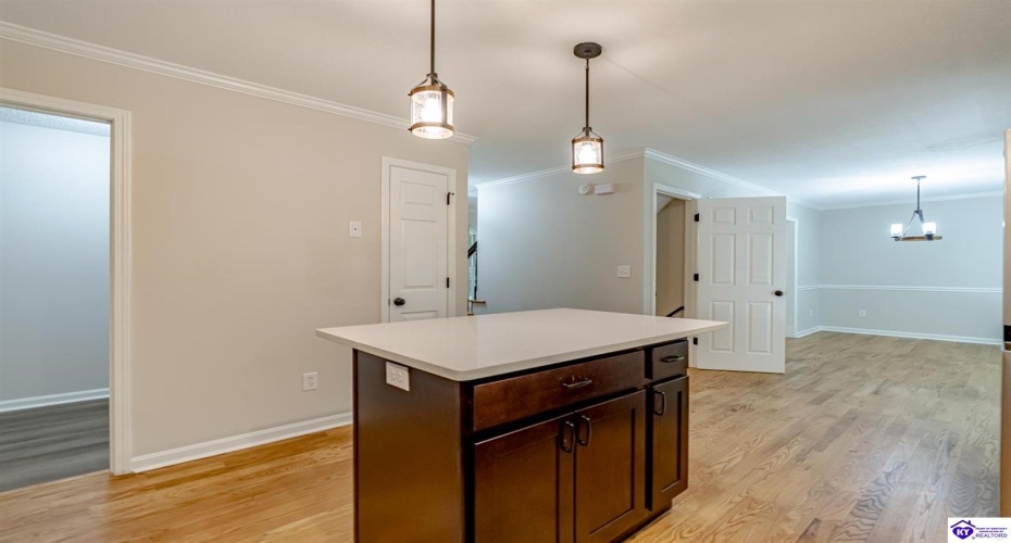 Doe Valley Parkway East, Brandenburg, Kentucky 40108, ,3 BathroomsBathrooms,For Sale,Doe Valley Parkway East,HK24002968