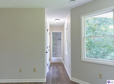 Doe Valley Parkway East, Brandenburg, Kentucky 40108, ,3 BathroomsBathrooms,For Sale,Doe Valley Parkway East,HK24002968