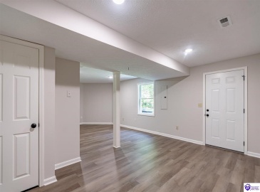 Doe Valley Parkway East, Brandenburg, Kentucky 40108, ,3 BathroomsBathrooms,For Sale,Doe Valley Parkway East,HK24002968