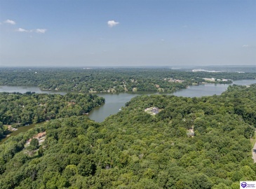 Doe Valley Parkway East, Brandenburg, Kentucky 40108, ,3 BathroomsBathrooms,For Sale,Doe Valley Parkway East,HK24002968