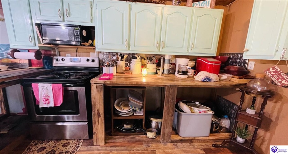 J Oaks Rd, Nancy, Kentucky 42544, ,1 BathroomBathrooms,For Sale,J Oaks Rd,HK24003003