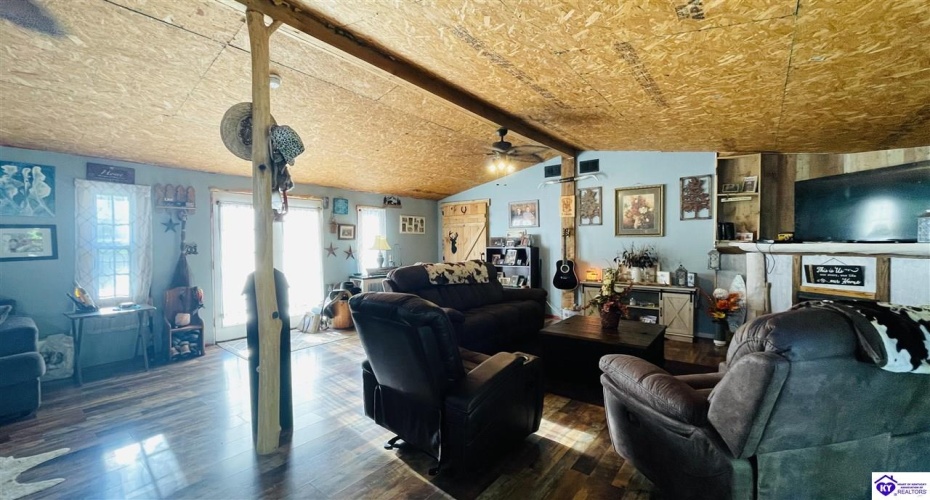 J Oaks Rd, Nancy, Kentucky 42544, ,1 BathroomBathrooms,For Sale,J Oaks Rd,HK24003003