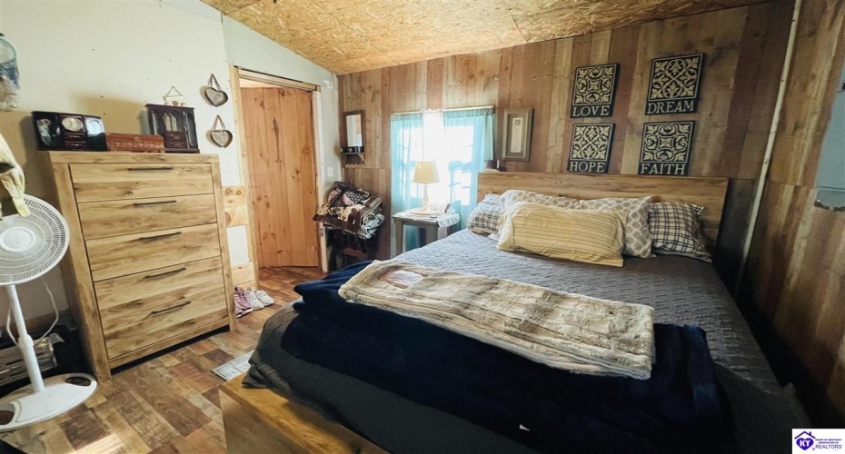 J Oaks Rd, Nancy, Kentucky 42544, ,1 BathroomBathrooms,For Sale,J Oaks Rd,HK24003003