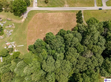 Pembroke Way, Campbellsville, Kentucky 42718, ,For Sale,Pembroke Way,HK24003010