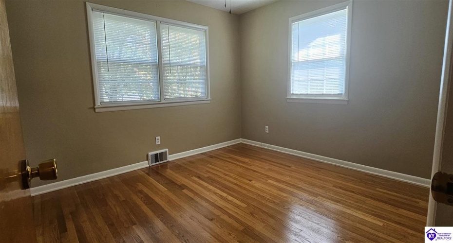 Sheila Drive, Campbellsville, Kentucky 42718, ,1 BathroomBathrooms,For Sale,Sheila Drive,HK24003005