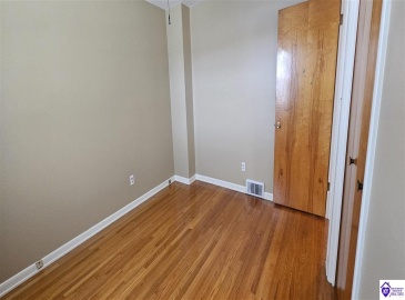 Sheila Drive, Campbellsville, Kentucky 42718, ,1 BathroomBathrooms,For Sale,Sheila Drive,HK24003005