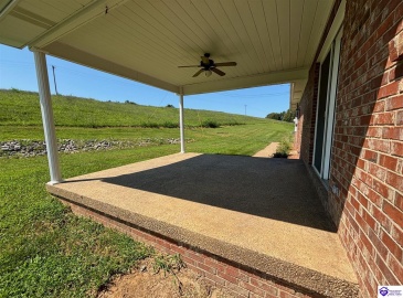 Highway 401, Hudson, Kentucky 40145, ,2 BathroomsBathrooms,For Sale,Highway 401,HK24003006